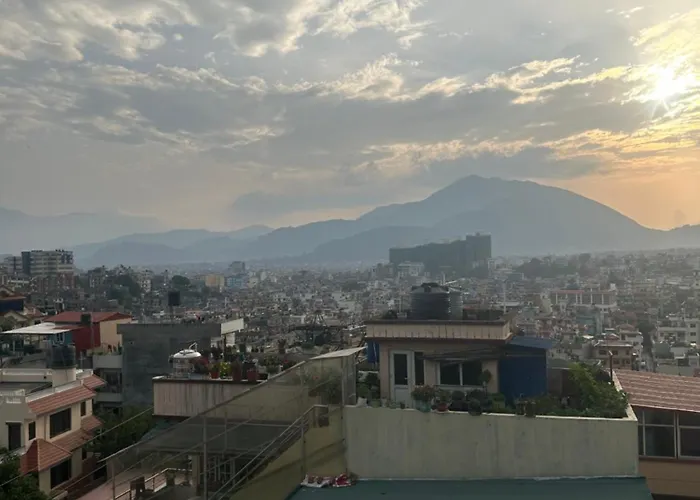 Maharajgunj Rooftop 加德满都